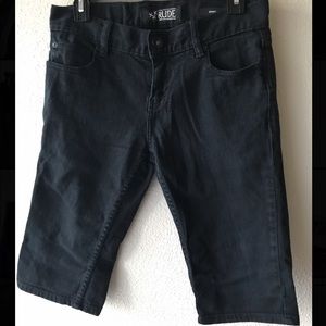 Hot topic skinny black jean shorts size 28